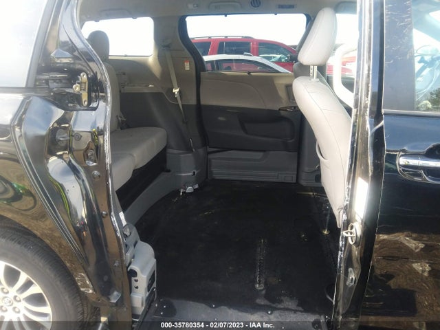 2020 Toyota Sienna, VIN: 5TDYZ3DC9LS026158