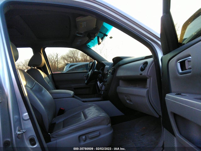 2013 HONDA PILOT EX-L VIN: 5FNYF4H65DB043886