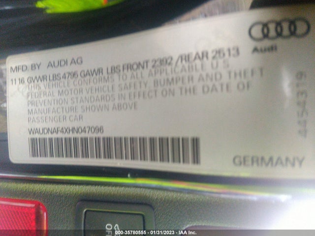 WAUDNAF4XHN047096 Audi A4 Season Of Audi Premium