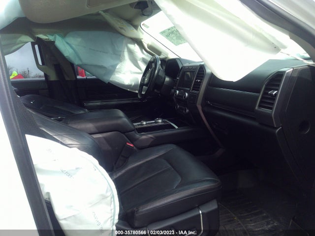 2018 Ford Expedition, VIN: 1FMJK1MT4JEA55575