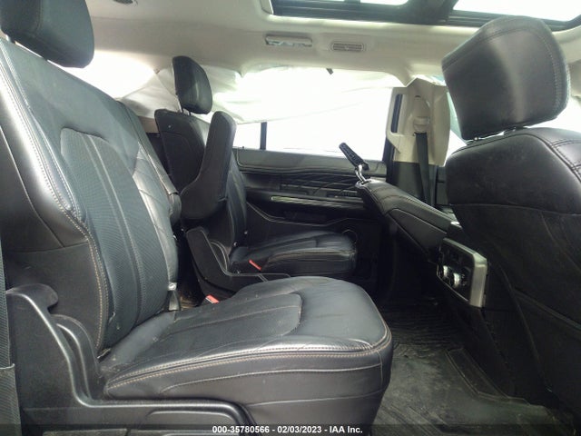 2018 Ford Expedition, VIN: 1FMJK1MT4JEA55575