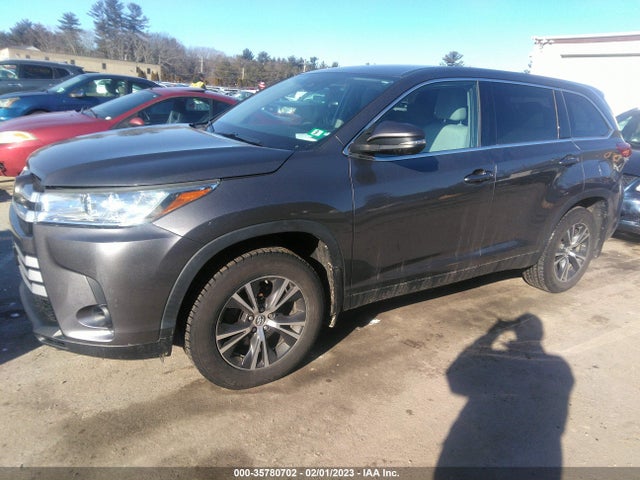 Toyota Highlander Le 2019 5TDBZRFH0KS709480 Image 2
