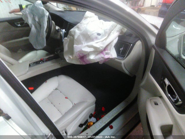 Volvo S60 2019 7JRA22TKXKG005791 Image 5