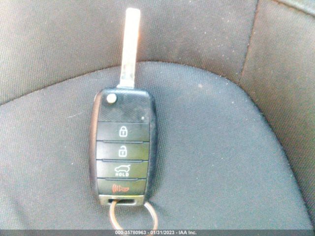 KNDJN2A21G7376208 KIA Soul Base