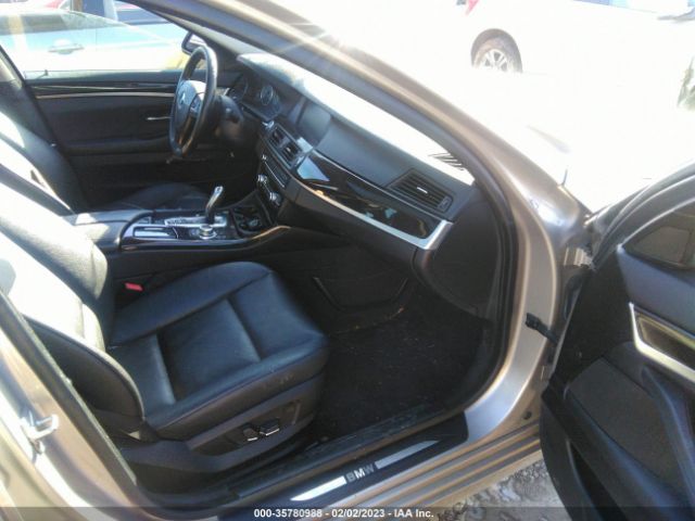 WBAXH5C55CDW06335 BMW 5 Series 528i Xdrive