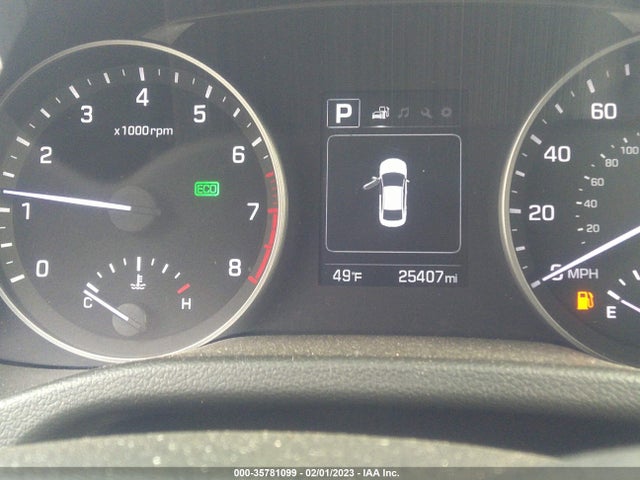 2018 Hyundai Elantra, VIN: 5NPD84LF5JH363822