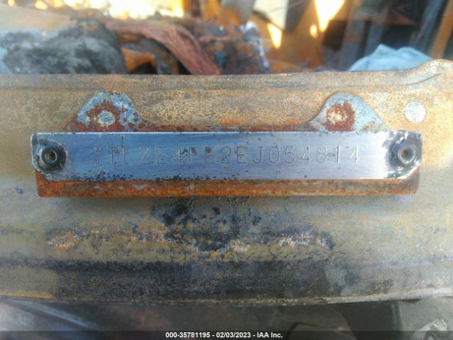 JTLZE4FE2EJ054814 Scion XB