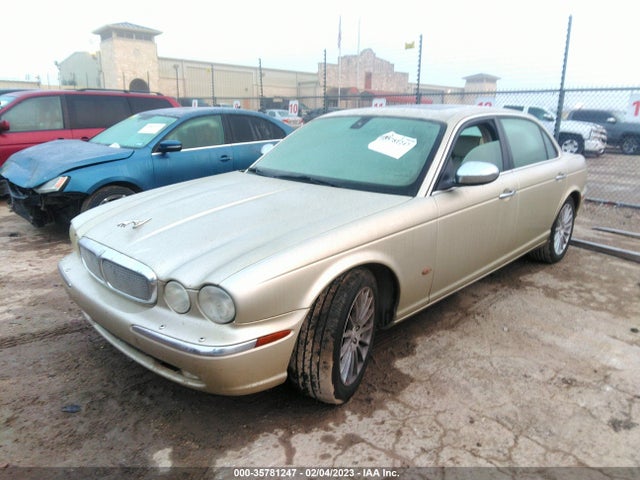 SAJWA82B56SG50349 Jaguar XJ