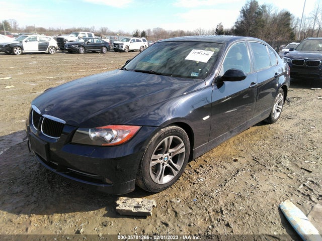 BMW 3 Series 328i 2008 WBAVA37518NL51615 Image 2