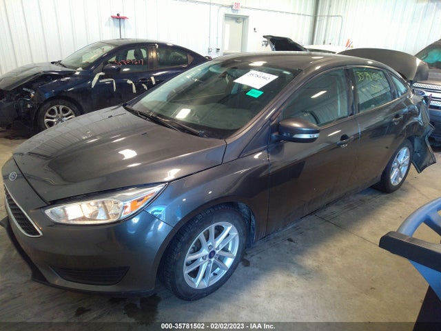 Ford FOCUS SE 2018 1FADP3F23JL293017 Image 2