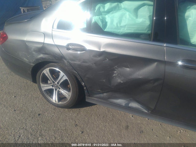2020 Mercedes-Benz E-Class, VIN: WDDZF8DB6LA742228
