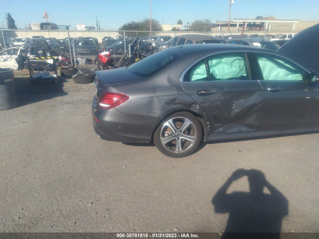 2020 Mercedes-Benz E-Class, VIN: WDDZF8DB6LA742228