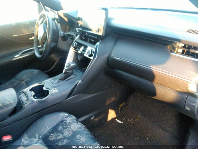 2021 Toyota Venza, VIN: JTEAAAAH8MJ044092