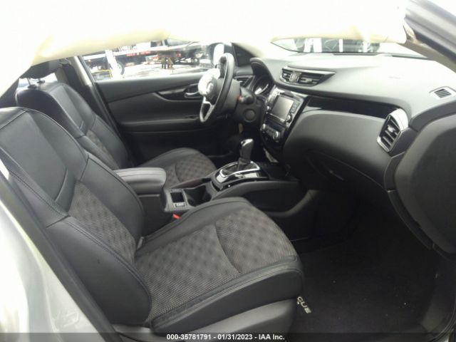 JN1BJ1BW0NW682267 Nissan Rogue Sport Sv