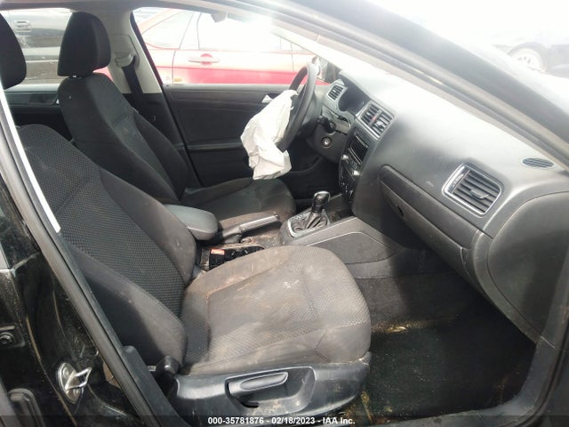 2014 VOLKSWAGEN JETTA SEDAN S VIN: 3VW2K7AJ4EM383798