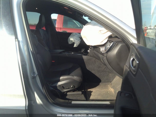 2020 Volvo XC60, VIN: YV4102DK1L1465233