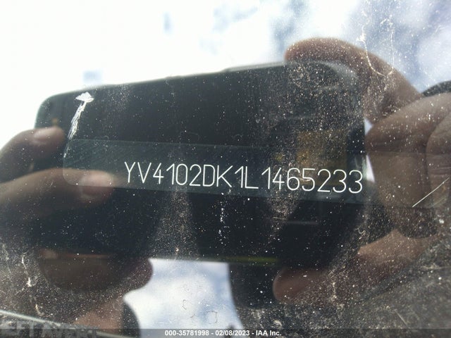 2020 Volvo XC60, VIN: YV4102DK1L1465233