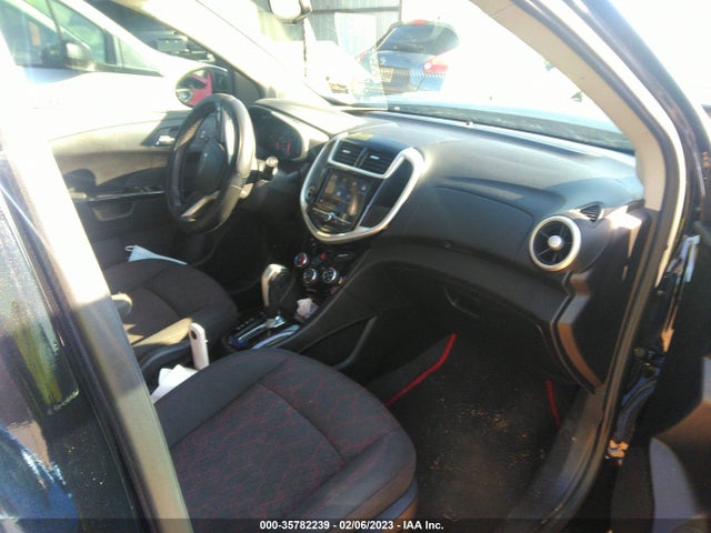 Chevrolet SONIC LT 2018 1G1JD5SH8J4115103 Image 5