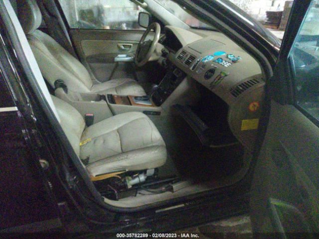 YV1CZ592X51161813 Volvo XC90