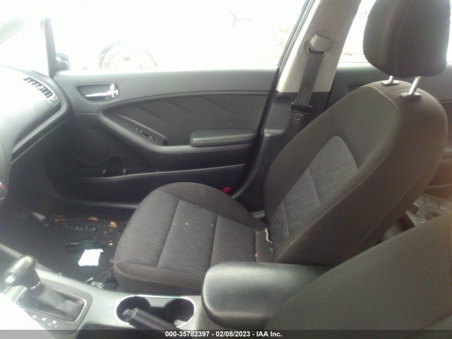 2016 KIA FORTE LX VIN: KNAFK4A67G5458353