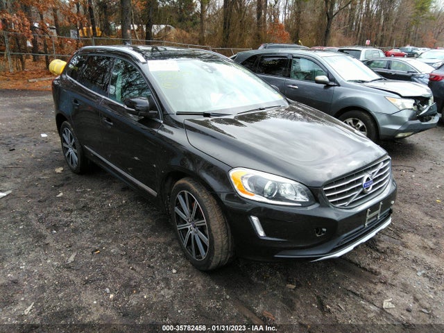 2017 Volvo XC60, VIN: YV449MRU4H2132907