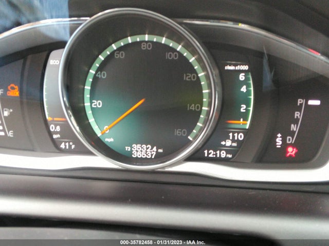 2017 Volvo XC60, VIN: YV449MRU4H2132907