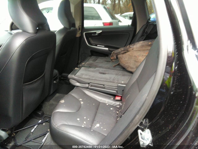 2017 Volvo XC60, VIN: YV449MRU4H2132907
