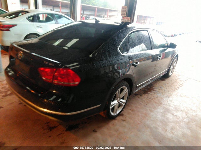 2014 VOLKSWAGEN PASSAT TDI SEL PREMIUM VIN: 1VWCN7A30EC068835