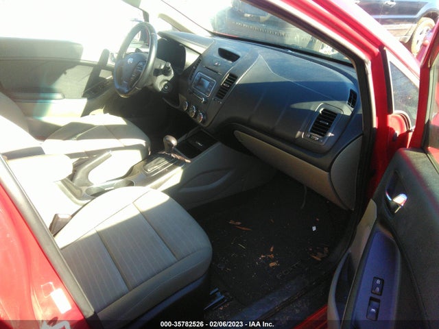 2015 Kia Forte, VIN: KNAFX4A84F5364531