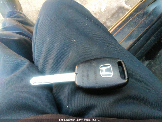 Honda Fit 2013 JHMGE8H31DC064063 Image 3