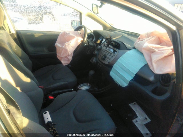 Honda Fit 2013 JHMGE8H31DC064063 Image 6