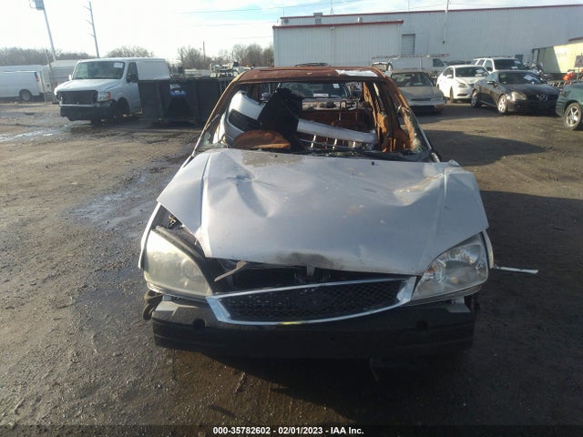 2006 FORD FOCUS S/SE/SES VIN: 1FAFP34N26W210236