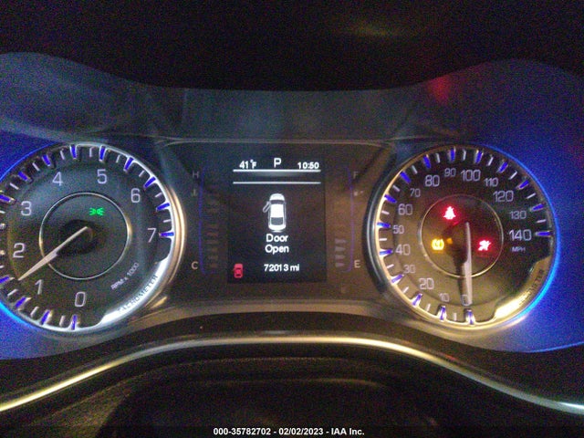 Chrysler 200 Limited 2015 1C3CCCAB2FN652818 Image 7