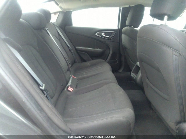 1C3CCCAB8FN692689 Chrysler 200 Limited