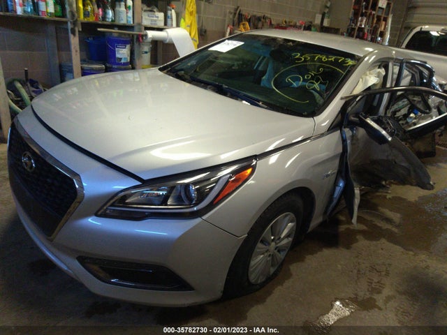 2016 HYUNDAI SONATA HYBRID SE VIN: KMHE24L16GA022550
