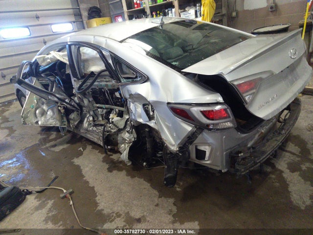 2016 HYUNDAI SONATA HYBRID SE VIN: KMHE24L16GA022550