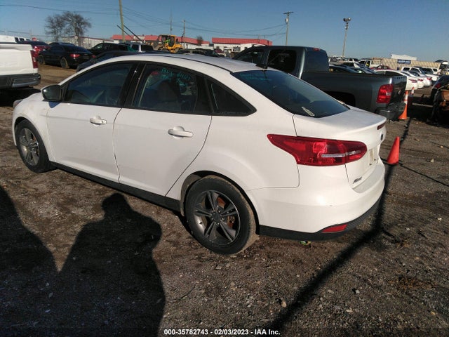 2018 Ford Focus, VIN: 1FADP3FE3JL234429