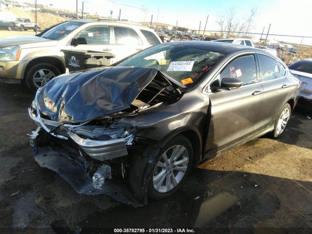 Chrysler 200 Limited 2016 1C3CCCAB1GN168513 Image 2