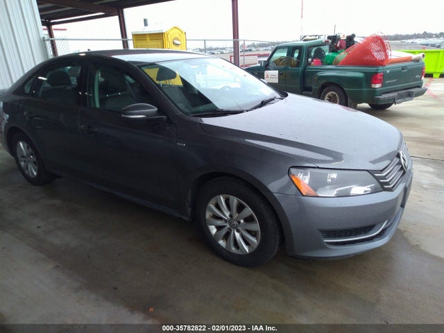 2015 1VWAS7A32FC006452 main image