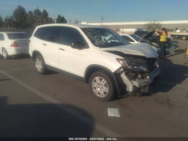 2018 Honda Pilot, VIN: 5FNYF6H10JB065497