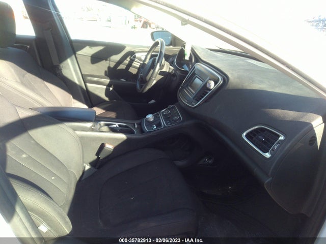 Chrysler 200 Touring 2016 1C3CCCFB2GN195809 Image 5