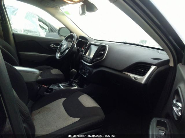 1C4PJMCS6EW114329 Jeep Cherokee Latitude