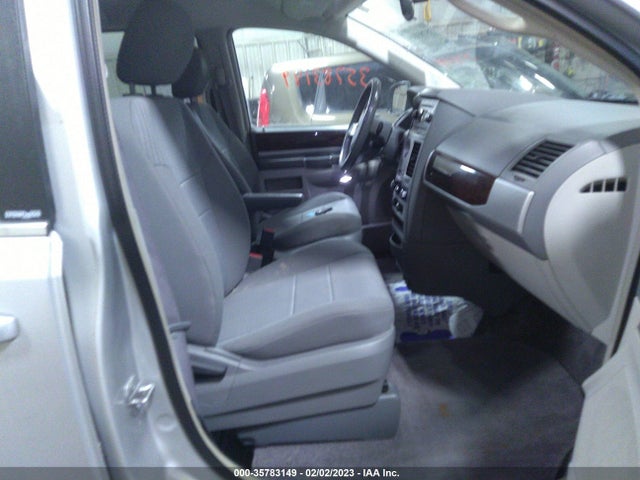 2A4RR5D17AR249474 Chrysler Town & Country Touring