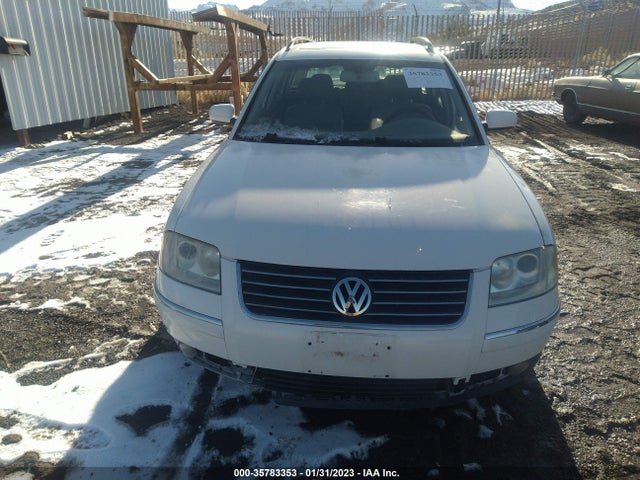 WVWYH63B34E068832 Volkswagen Passat Wagon Glx