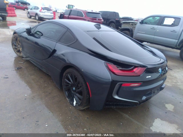 2017 BMW i8, VIN: WBY2Z2C34HV676447