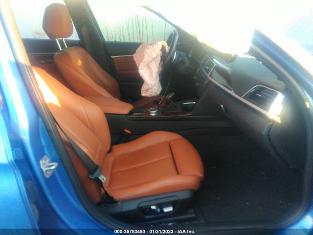 WBA8B3G52GNT92361 BMW 340i