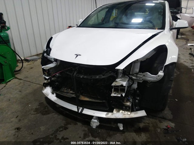 Tesla Model 3 Long Range 2021 5YJ3E1EB4MF906884 Image 8
