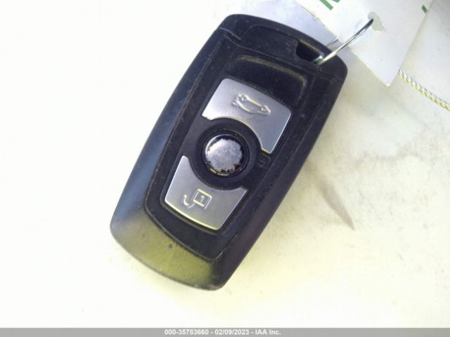 WBA3A5G55FNS81942 BMW 3 Series 328i