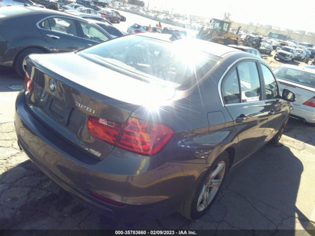 WBA3A5G55FNS81942 BMW 3 Series 328i