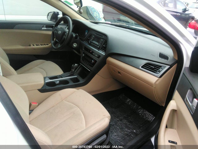 2015 HYUNDAI SONATA 2.4L SE VIN: 5NPE24AF9FH187437